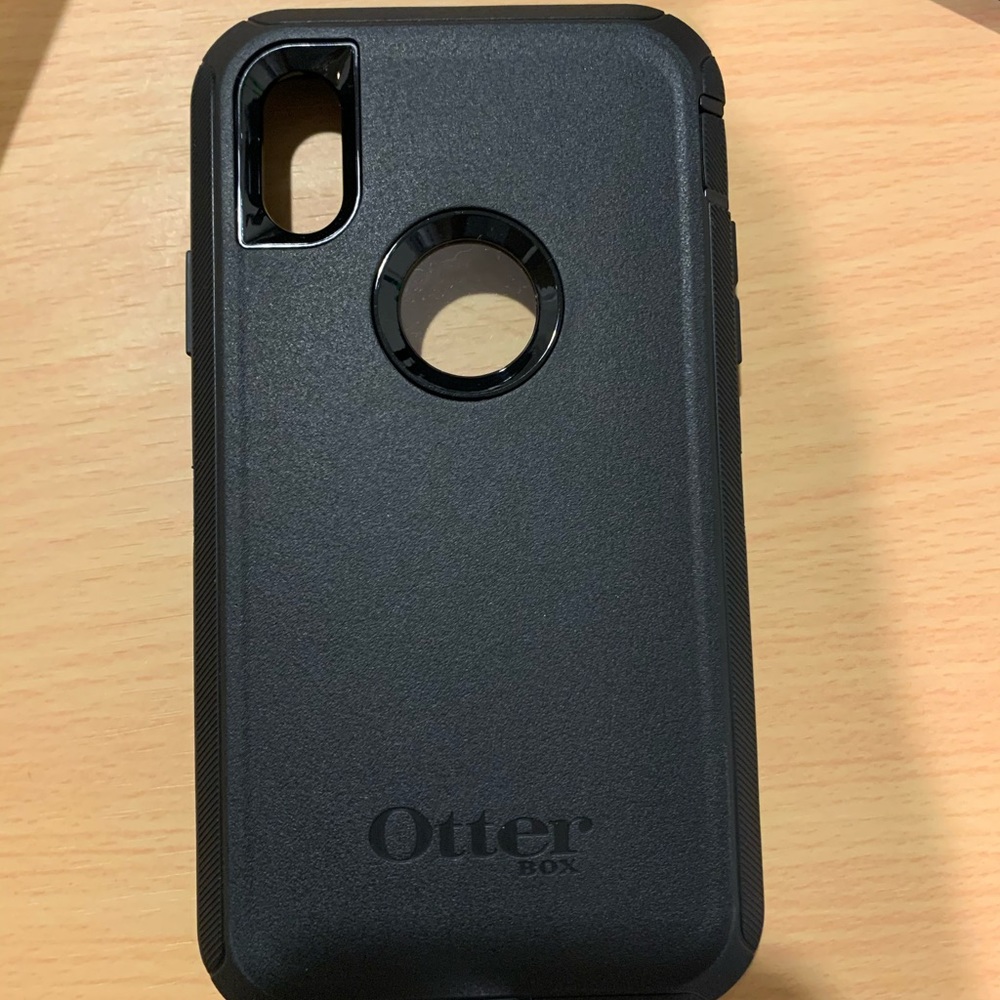 OtterBox Defender Series Case for iPhone XR
